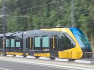 宇都宮ＬＲＴの愛称「ライトライン」に統一